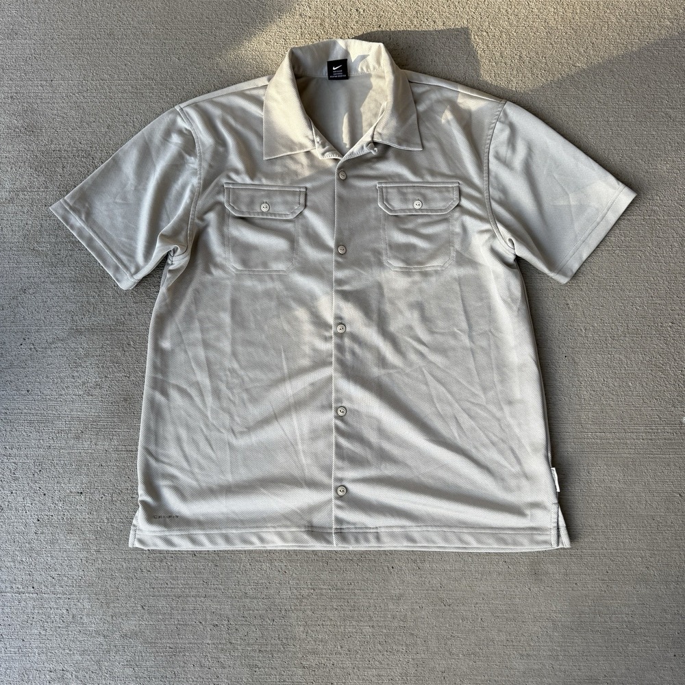 Nike ACG Men's Dri-Fit Button Up Short Sleeve Shirt Gray Size L Outdoor Hiking